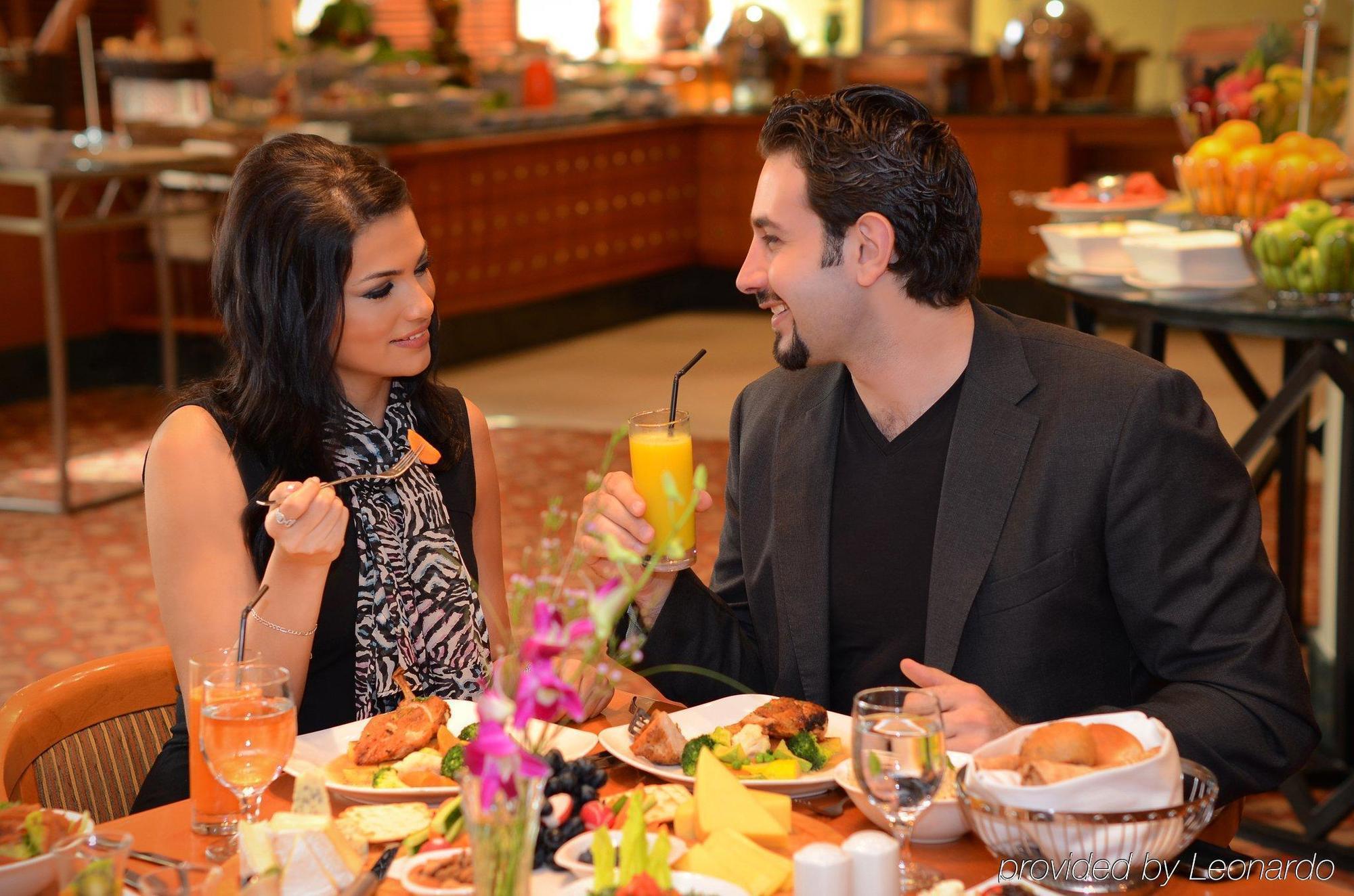 Swiss-Belhotel Charjah Restaurant photo