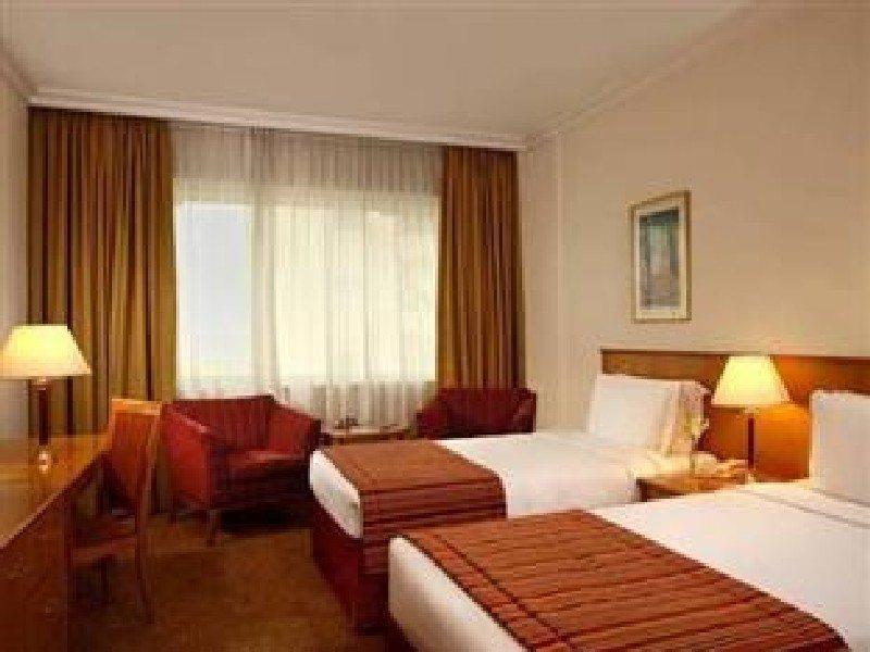 Swiss-Belhotel Charjah Extérieur photo