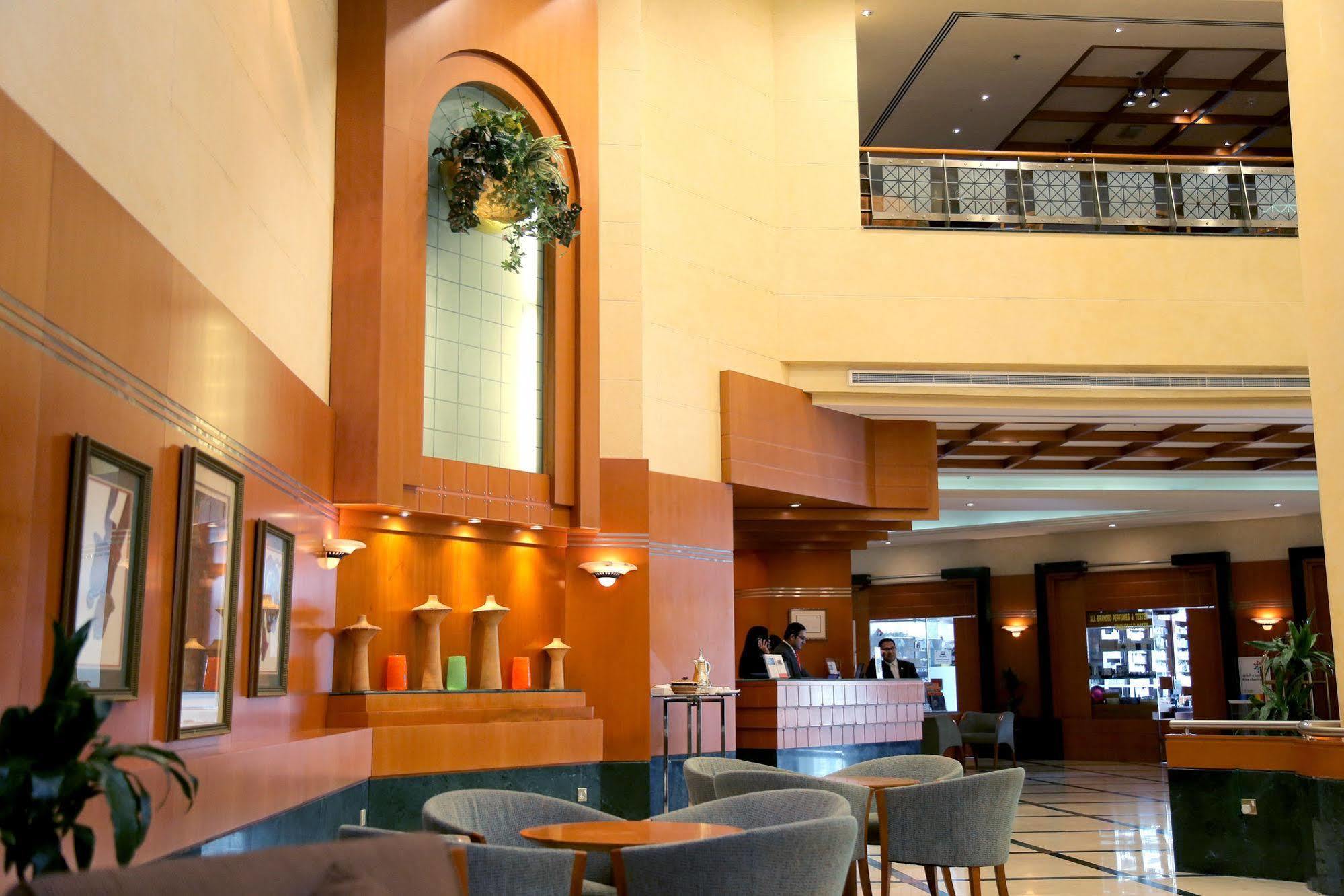 Swiss-Belhotel Charjah Extérieur photo