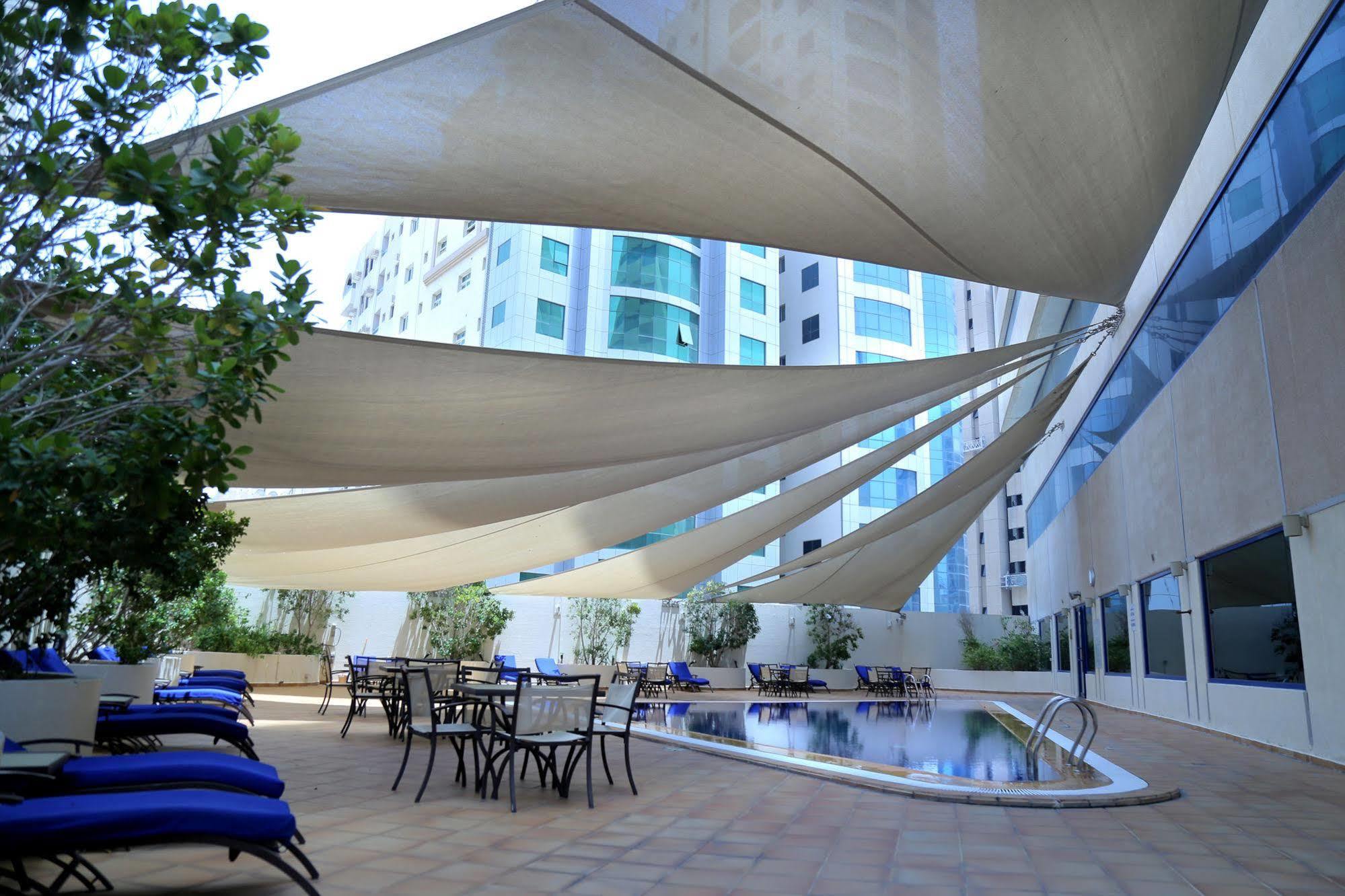 Swiss-Belhotel Charjah Extérieur photo