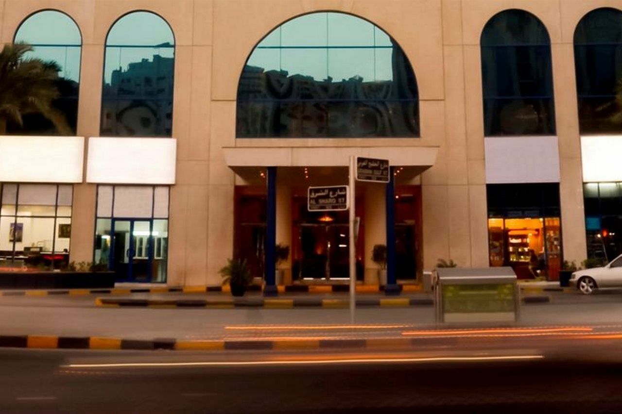 Swiss-Belhotel Charjah Extérieur photo